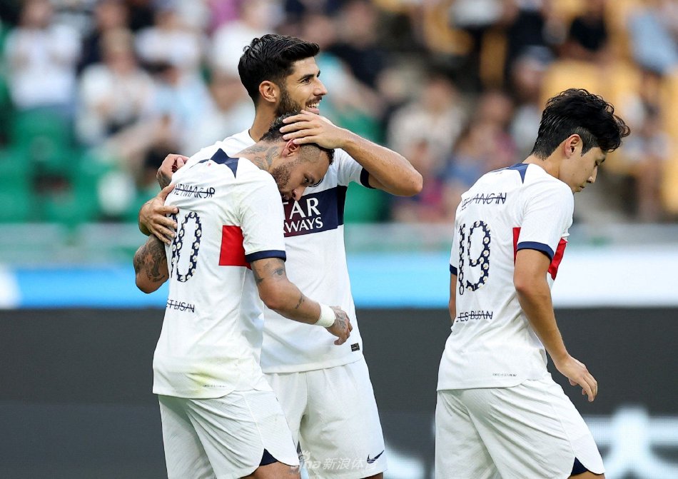 的冷静指挥 的冷静指挥