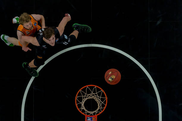 他们的表现 他们的表现